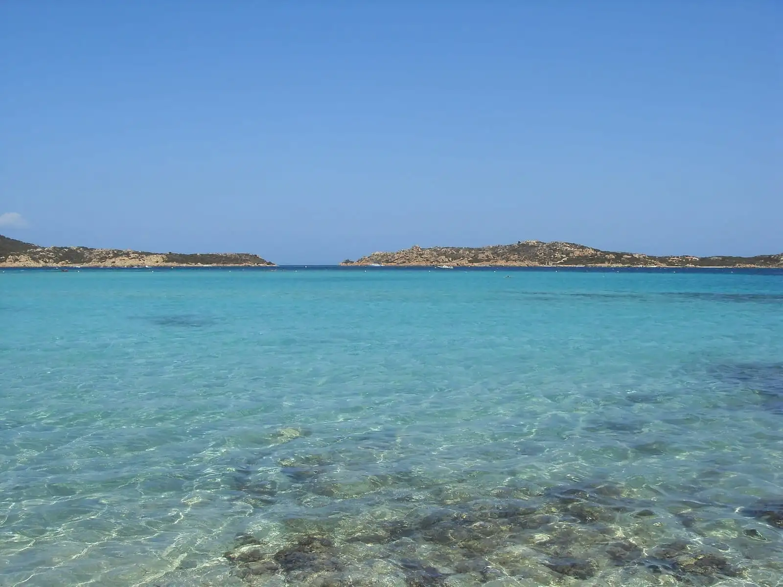 Natural pools of Porto della Madonna between Budelli, Razzoli and Santa Maria