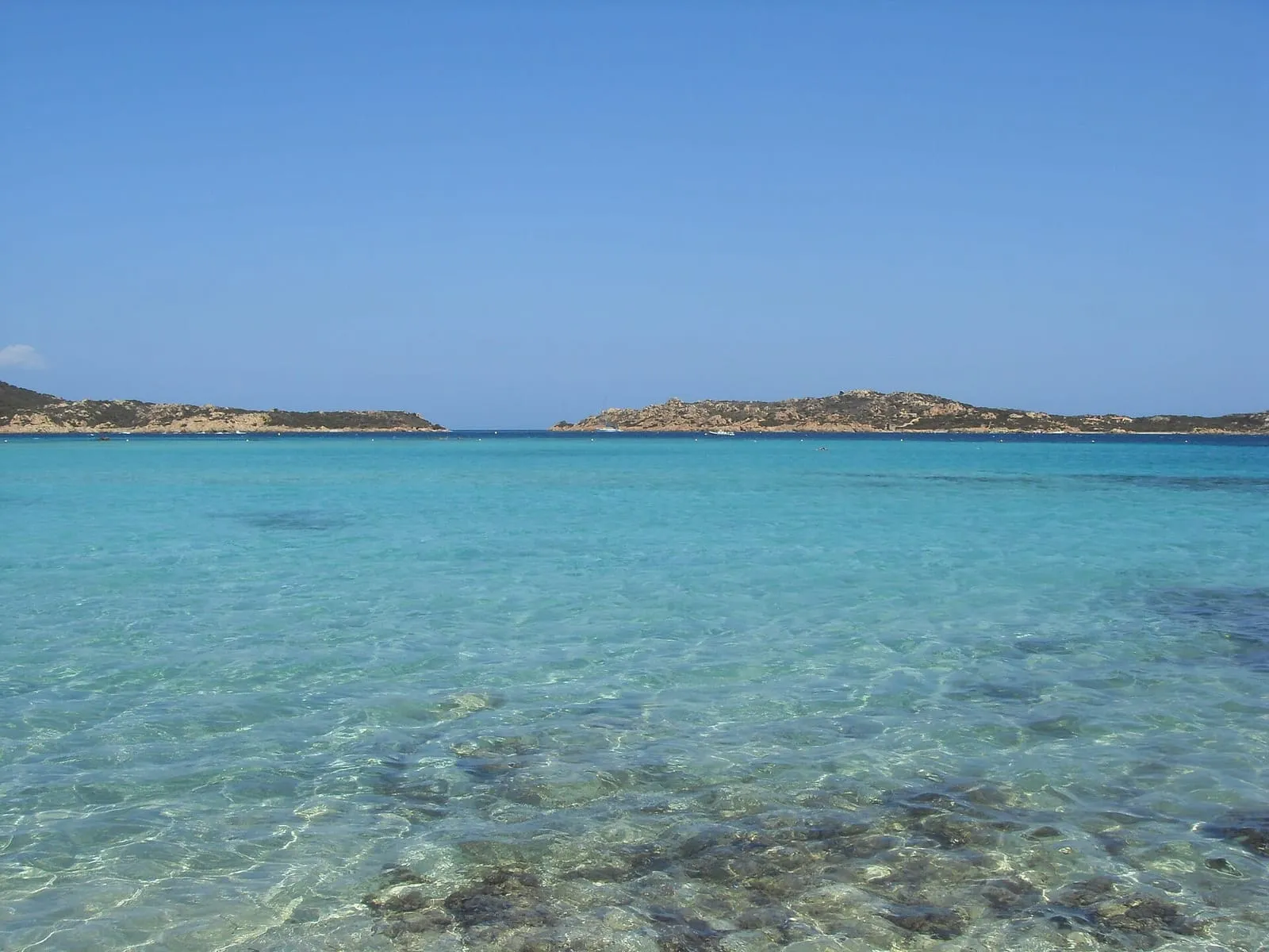 Piscine naturali di Porto della Madonna tra Budelli, Razzoli e Santa Maria